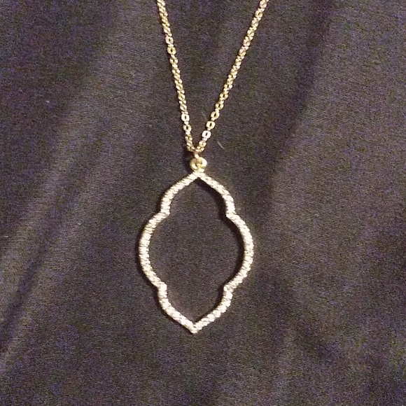 Gold Set - Picture 3 of 3